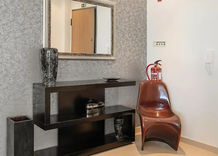 House Апартаменты *